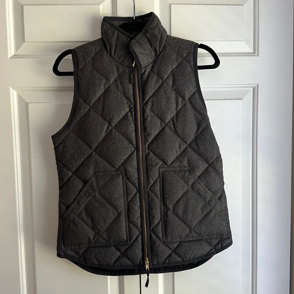 J Crew Vest - Picture 1 of 3